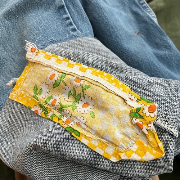 vintage wranglers with repairs - Picture 10 of 11